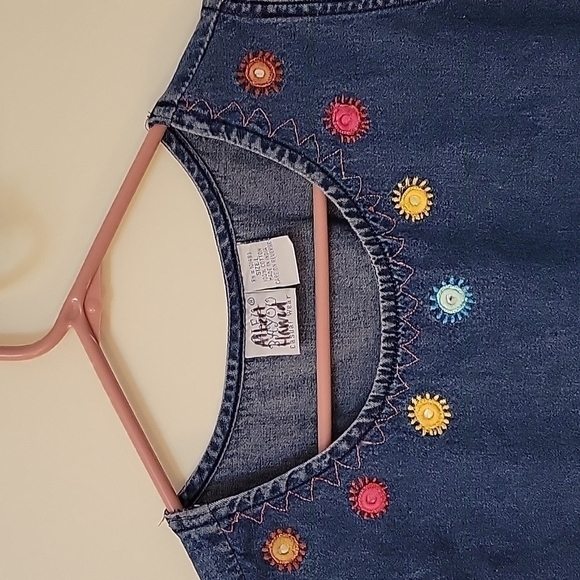 Vtg BLEU BAYOU 1980s Floral Embroidered Chambray Denim Sleeveless Festival Top - Picture 5 of 7